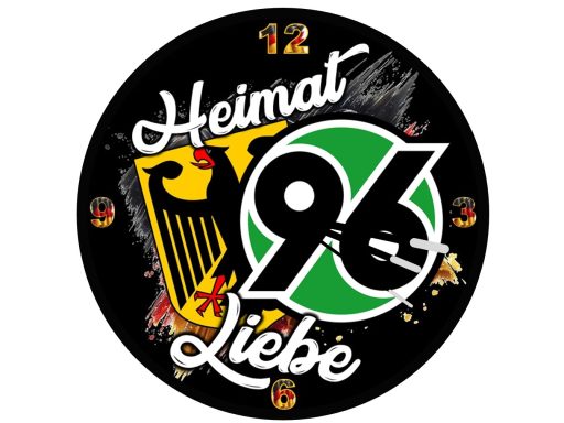 Wanduhr mit Wunsch-Logo Rundes Logo mit Schriftzug "Heimat Liebe" und der Zahl "96" in grünem Kreis.